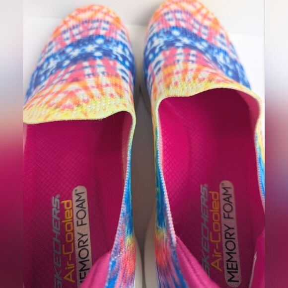Skechers Tie Dye Multicolor Ultra Flex Air Cooled Memory Foam Slip On Sneaker 11 - Picture 7 of 8
